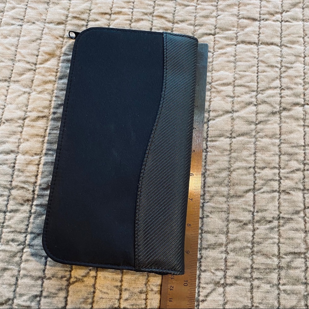R+F wallet - Picture 3 of 3